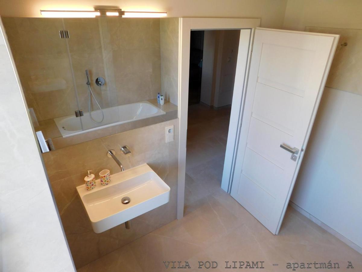 Vila Pod Lipami Apartment Bruntál Екстериор снимка